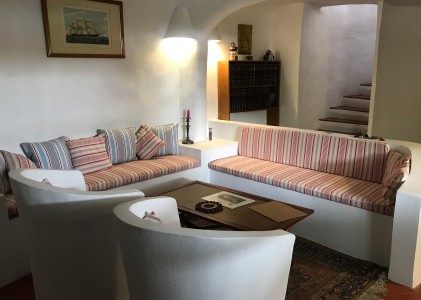editor-block-images/interior-lounge.jpg